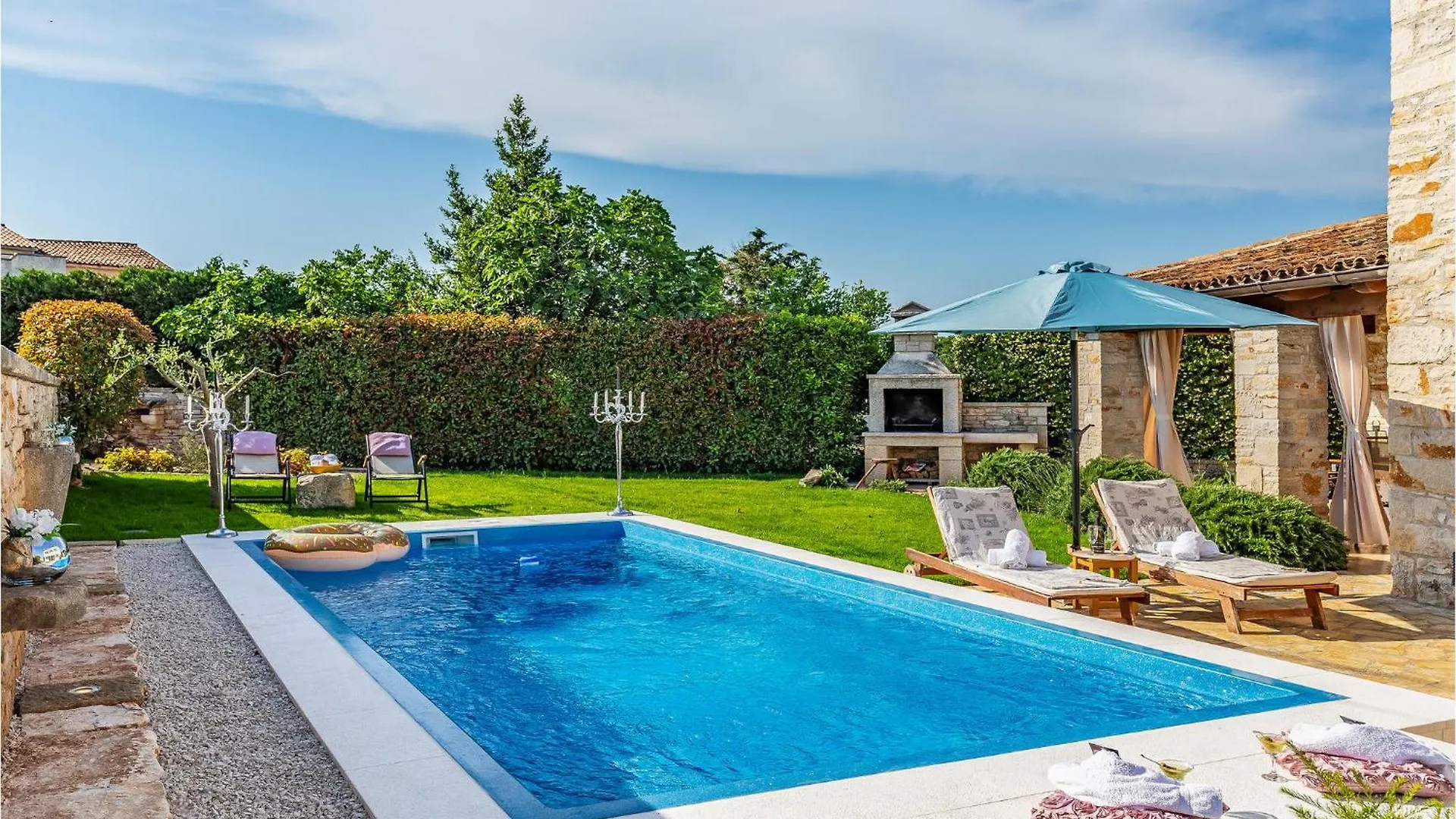 2 Bedroom Lovely Home In Šišan Κροατία